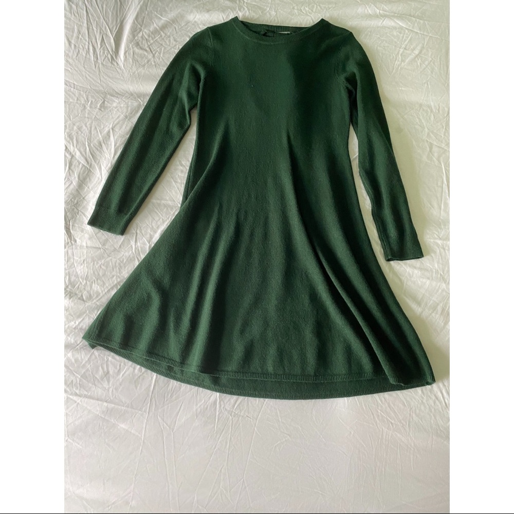 Vince Camuto green sweater dress